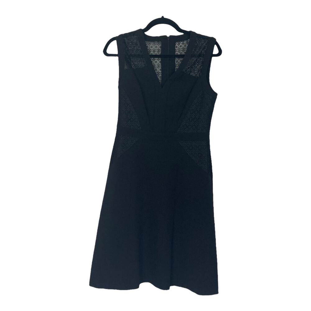 Anne Klein Lace A Line Stretchy Sleeveless Little Black Dress Size 4